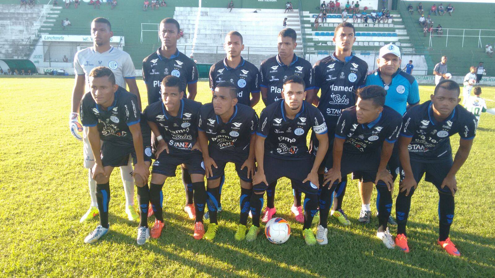 O Elenco Sub-19 do Confiança está em Coruripe, Alagoas, disputando a Copa NE Sub-20.